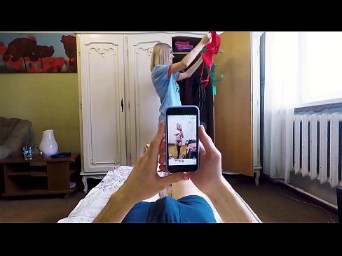 ❤️ Polusestra je natjerala svog brata da svrši neposredno prije nego što je mama došla kući ❤ Jebeni video kod nas ❤
